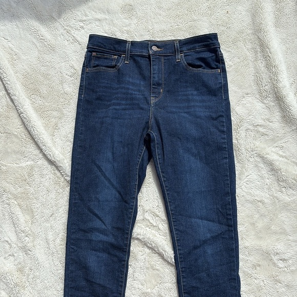 Levi’s 720 High-Rise Super Skinny Jeans Size W29 L30 | Stretch | Dark Wash Denim - Picture 2 of 10